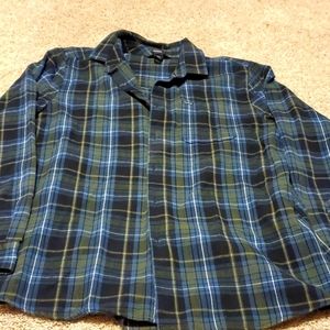Volcom Blue and Green Plaid Casual Button Down Shirt